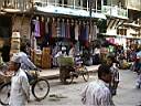 Dsc00160.JPG: De handel achter op de fiets